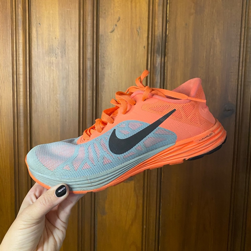 Nike Women’s Lunarlon Sneakers Orange Grey Size 7.5